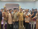 Sosialisasi-Penyebarluasan-Peraturan-Daerah-Perda-Pesantren-di-Indramayu.jpg