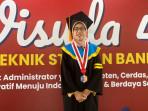 Sri-Wahyuni-Wisudawan-Asal-Kabupaten-Agam-Raih-Predikat-Lulusan-Terbaik-STIA-LAN-Bandung.jpg