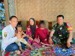 Tim-Puskesmas-Cidolog-menyambangi-dancmemeriksa-kesehatan-bocah-yang-disiksa-ayahnya.jpg