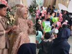 Viral-video-pernikahan-Guru-TK-mendadak-jadi-heboh-kedatangan-anak-muridnya.jpg