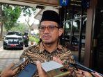 Wakil-Bupati-Garut-Helmi-Budiman-di-halaman-Kantor-Bupati-Garut-Jumat-322023.jpg