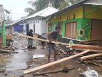 Warga-terdampak-Banjir-Rob-di-Citepus-d.jpg