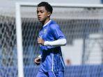 Winger-Persib-Bandung-Febri-Hariyadi-Rabu-2342025.jpg