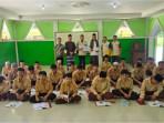 YBM-PLN-Cikarang-Salurkan-Bantuan-Sarana-Pendidikan-Dukung-Masa-Depan-Santri-Yatim.jpg