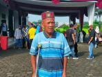 abah-nana-63-meninggalkan-lokasi-vaksinasi-di-gedung-sobandi-kota-tasikmalaya.jpg