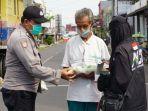 act-priangan-timur-bagi-bagi-beras-di-tasikmalaya_a.jpg