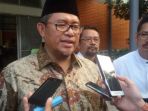 ahmad-heryawan-aher-di-sman-8-bandung_20170705_195435.jpg
