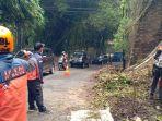 akses-jalan-kolonel-masturi-di-kampung-keramat-desa-cikahuripan.jpg