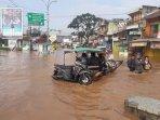 akses-jalan-terputus-karena-banjir.jpg