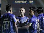 arema-fc-berjuang-menang-hadapai-psis-semarang.jpg