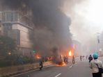 bakar-halte-transjakarta.jpg
