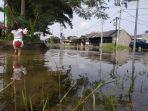 banjir-di-perumahan-green-sukamanah-residence-gsr-desa-sukamanah.jpg