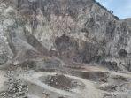 batu-raksasa-gunung-kuda.jpg