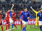 bek-italia-giovanni-di-lorenzo-tengah.jpg