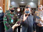 bupati-garut-rudy-gunawan-memberikan-keterangan-terkait-ajuan-psbb-provinsi.jpg