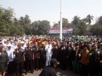 bupati-purwakarta-anne-ratna-mustika-di-hut-tni_20181005_164751.jpg