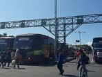 bus-bus-yang-berada-di-terminal-leuwipanjang_20170616_202721.jpg