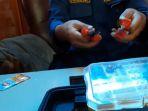 cara-damkar-cimahi-melepaskan-cincin-dari-jari-tangan-anak.jpg