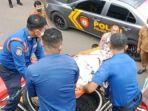 damkar-subang-lakukan-evakuasi-pekerja-bangunan-yang-tersetrum-di-bangunan-lantai-2-12.jpg