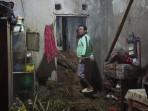 dapur-warga-tertimbun-longsor-di-purwakarta.jpg