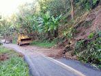 desa-ciparay-tergenang-banjir-luapan-sungai-ciseel.jpg