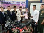 dzikri-senang-motornya-yang-hilang-sudah-ketemu.jpg