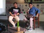 forum-demokrasi-bandung-fdb-menggelar-konferensi-pers_20161207_192510.jpg