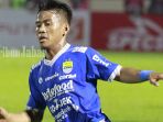 gelandang-persib-bandung-ghozali-siregar_20180808_210230.jpg