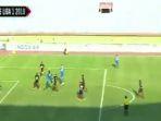 gol-ezechiel-ke-gawang-persipura.jpg