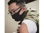 gubernur-jawa-barat-ridwan-kamil-tunjukan-tanda-setelah-disuntik-vaksin-covid-19.jpg