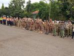 gugus-tugas-covid-19-bubarkan-kerumunan-di-jalan-dipati-ukur-bandung-jaga-ketat-monju.jpg