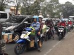 h-2-lebaran-2017-kemacetan-terjadi-di-cicalengka-menuju-garut_20170623_103842.jpg
