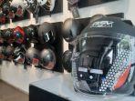 helm-rsv-pak-jokowi-buatan-bandung.jpg