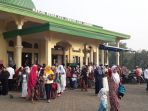 Ratusan Warga Antusias Ikuti Salat Iduladha di Masjid Besar Cimaung