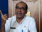iw-ginting-kabid-pengelolahan-perpustakaan-dinas-perpustakaan-dan-kearsipan-kota-bandung_20170725_191040.jpg