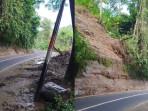 jalan-longsor-cibinong-sindangbarang.jpg