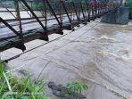 jembatan-rawayan-rusak.jpg