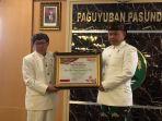 jenderal-dudung-abdurachman-mendapatkan-gelar-kehormatan.jpg