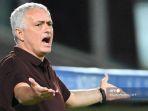 jose-mourinho-pelatih-as-roma.jpg