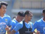 kakang-rudianto-menjalani-latihan-perdana-bersama-persib-bandung.jpg