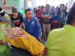 kapal-penyeberangan-roll-on-roll-off-meledak.jpg