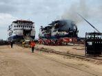 kapal-penyeberangan-roll-on-roll-off-roro-kmp-sembilang.jpg