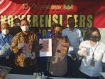 kapolres-cirebon-kota-akbp-m-fahri-siregar-ketiga-kanan.jpg