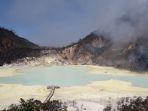 kebakaran-di-objek-wisata-kawah-putih.jpg