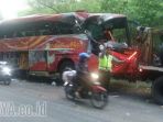 kecelakaan-maut-di-jalan-pantura-probolinggo-situbondo_20170714_125225.jpg