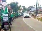kelompok-khilafatul-muslimin-saat-konvoi-di-kbb-0.jpg