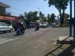 kepadatan-kendaraan-di-jalan-raya-kuningan-cirebon_20150719_084722.jpg