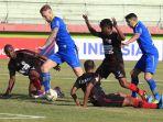 kevin-van-kippersluis-vs-persipura.jpg