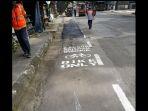 kondisi-jalur-khusus-sepeda-di-salah-satu-ruas-jalan-di-kota-bandung.jpg
