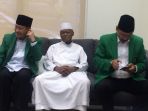 kyai-noer-muhammad-iskandar_20170220_192845.jpg